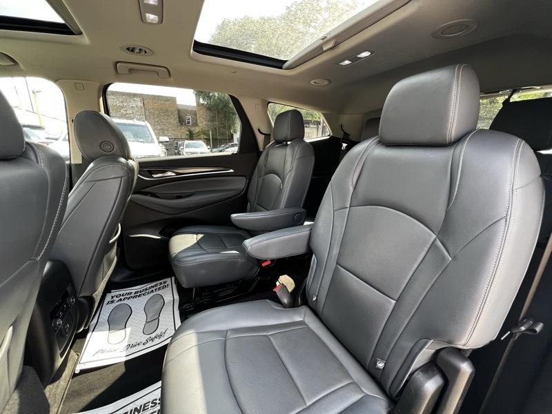 Buick Enclave Essence FWD 2019