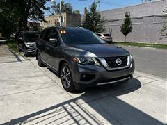 2017 Nissan Pathfinder 
