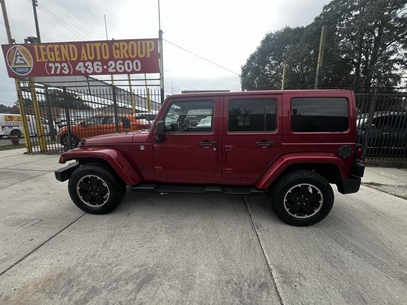 Jeep Wrangler Unlimited Sahara 4WD 2012