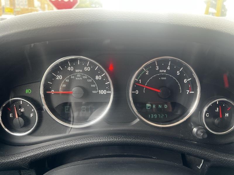 Jeep Wrangler Unlimited Sahara 4WD 2012