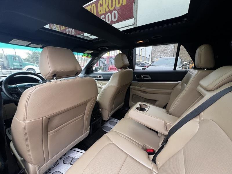 Ford Explorer Limited 4WD 2016