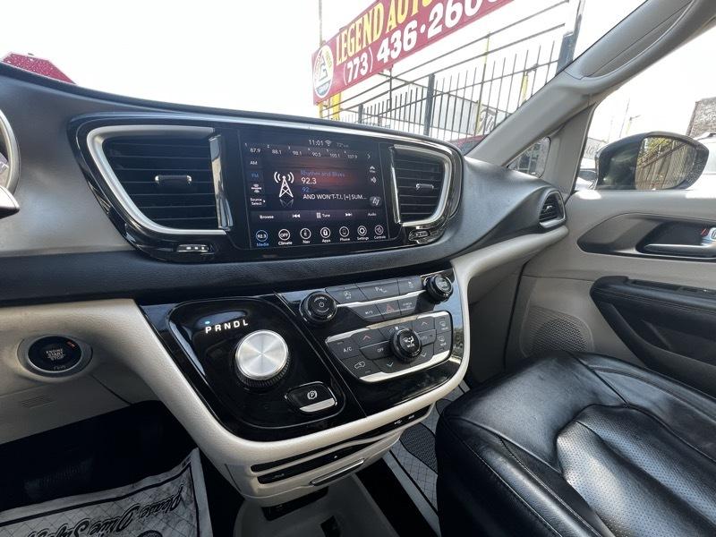 Chrysler Pacifica Touring-L Plus 2020