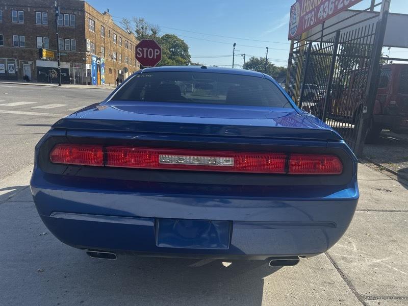 Dodge Challenger SXT 2012