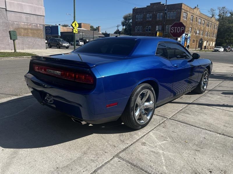 Dodge Challenger SXT 2012