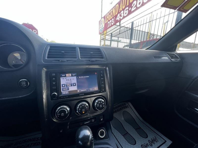 Dodge Challenger SXT 2012