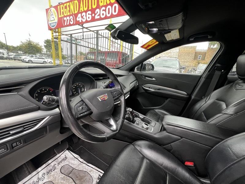 Cadillac XT4 Premium Luxury AWD 2019