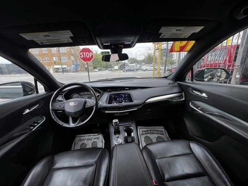 Cadillac XT4 Premium Luxury AWD 2019