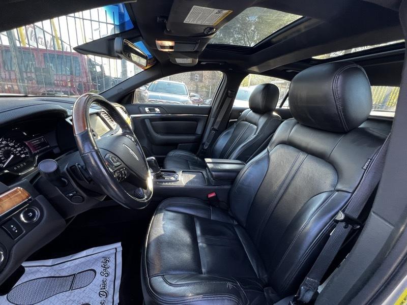 Lincoln MKS AWD 2013