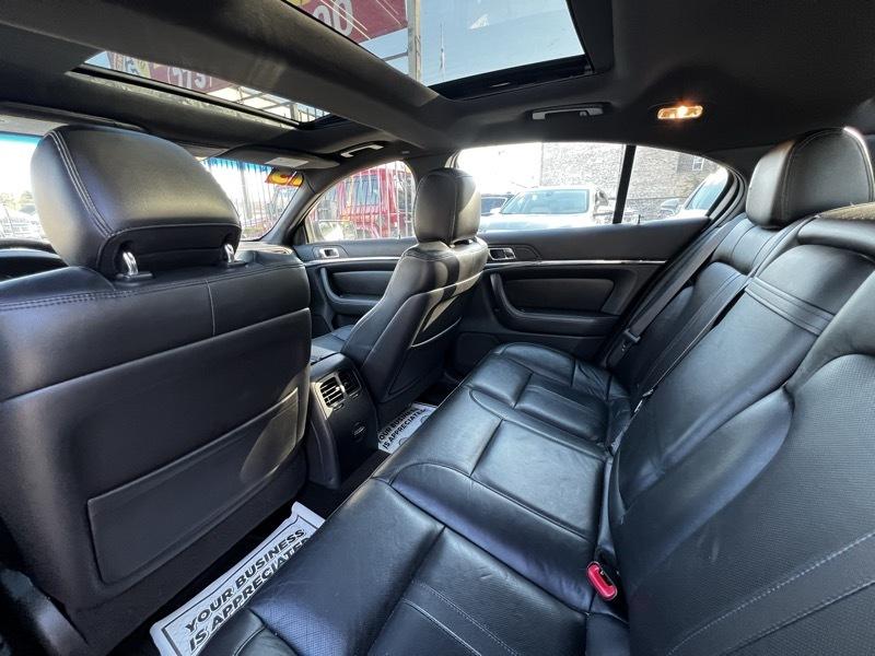 Lincoln MKS AWD 2013