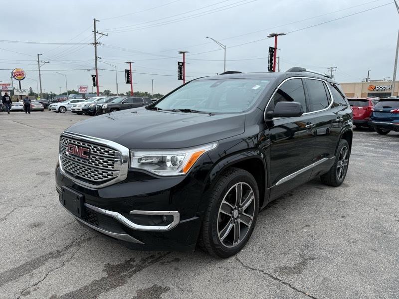 GMC Acadia Denali AWD 2017