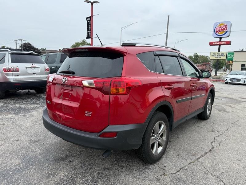 Toyota RAV4 XLE AWD 2015