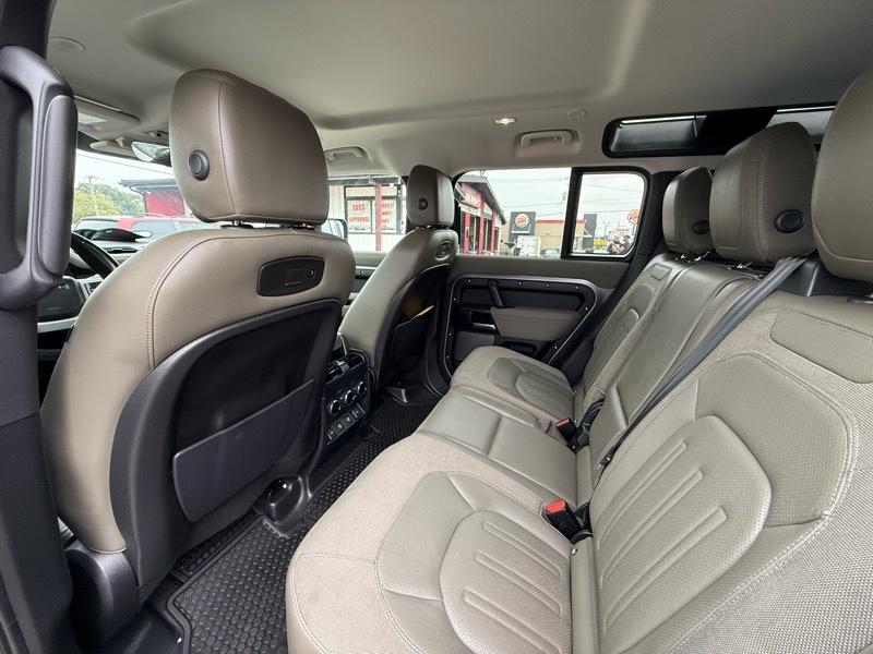 Land Rover Defender 110 S 2021