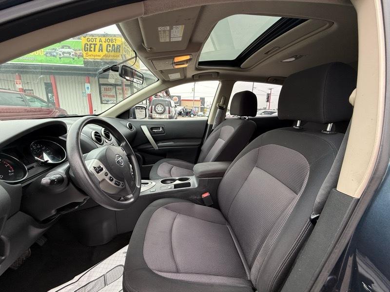 Nissan Rogue S AWD 2013