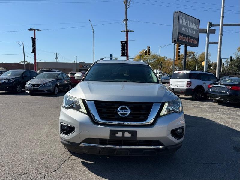 Nissan Pathfinder Platinum 2WD 2017