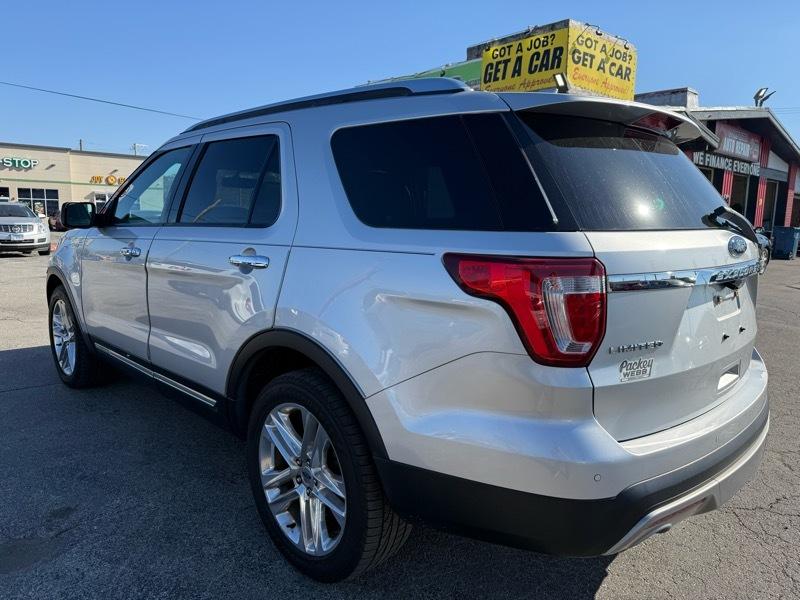 Ford Explorer Limited 4WD 2017