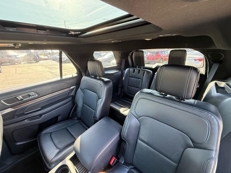 Ford Explorer Limited 4WD 2017