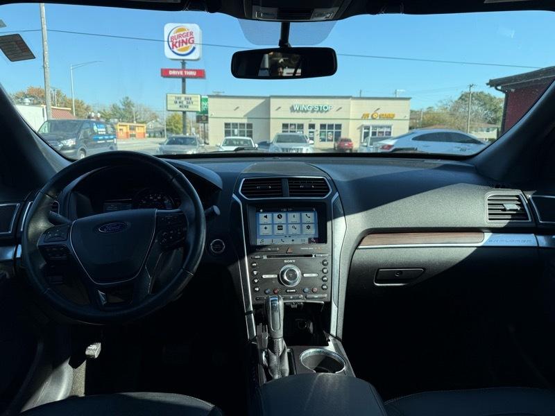 Ford Explorer Limited 4WD 2017