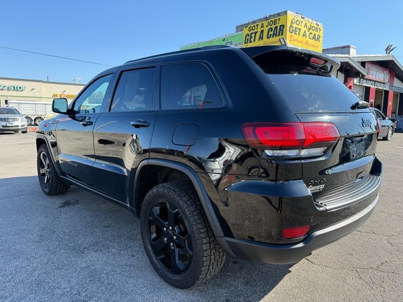 Jeep Grand Cherokee Laredo 4WD 2019
