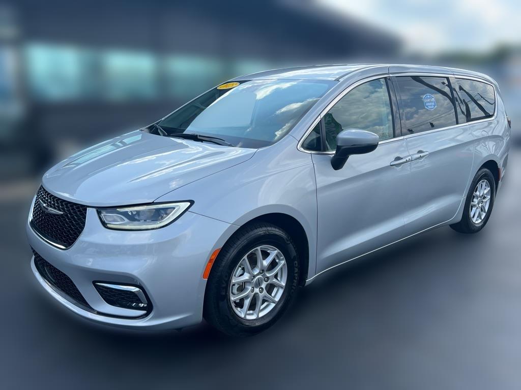 2023 Chrysler Pacifica Touring L FWD