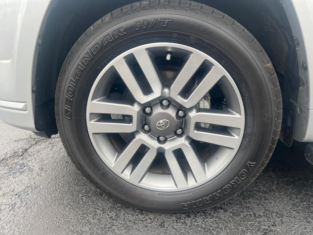 Toyota 4Runner TRD Sport 2WD (Natl) 2022