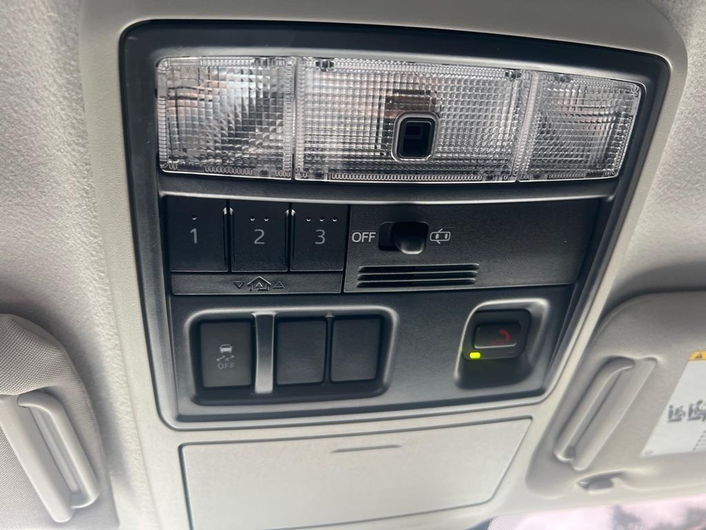 Toyota 4Runner TRD Sport 2WD (Natl) 2022