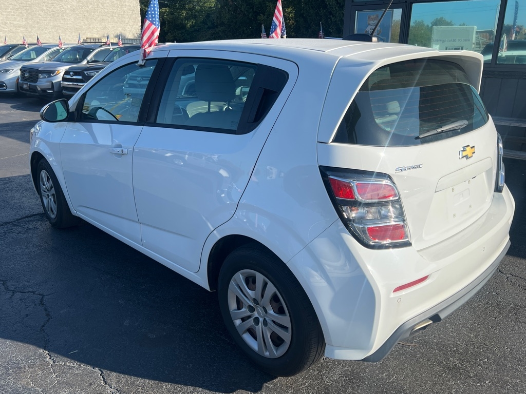 2020 Chevrolet Sonic LT photo 6