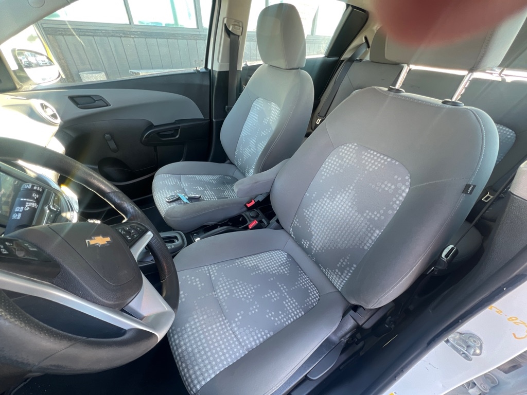 2020 Chevrolet Sonic LT photo 10