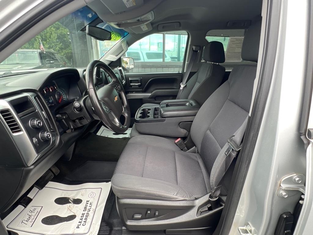 Chevrolet Silverado 1500 4WD Crew Cab 143.5" LT w/1LT 2017