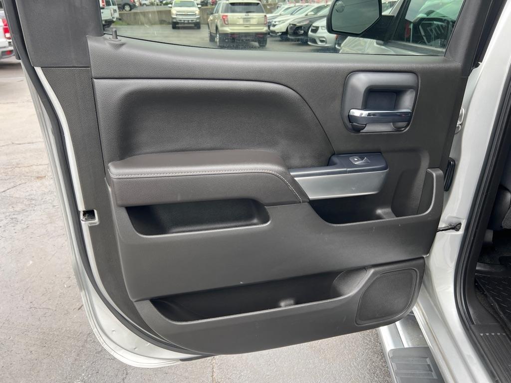 Chevrolet Silverado 1500 4WD Crew Cab 143.5" LT w/1LT 2017