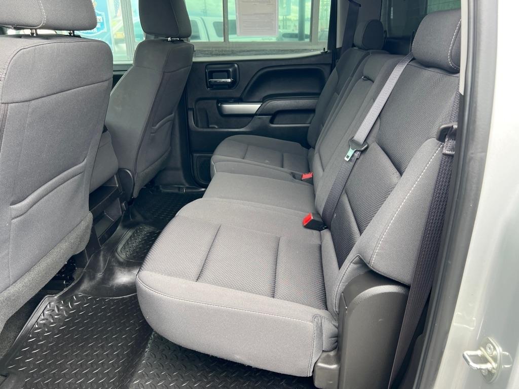 Chevrolet Silverado 1500 4WD Crew Cab 143.5" LT w/1LT 2017