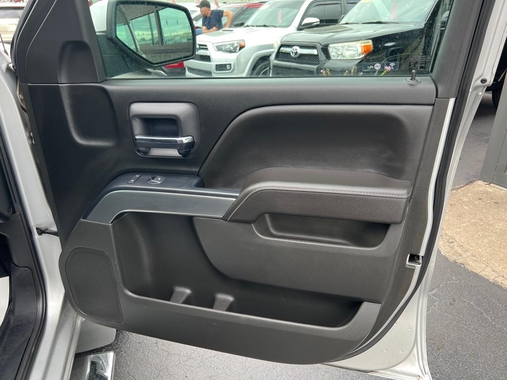 Chevrolet Silverado 1500 4WD Crew Cab 143.5" LT w/1LT 2017