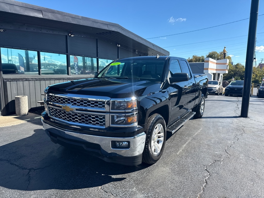 2014 Chevrolet Silverado 1500 photo 2