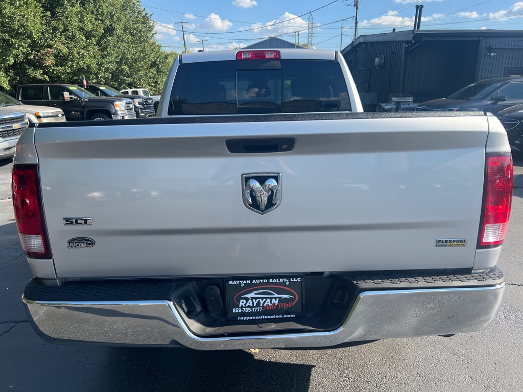 2013 Ram 1500 SLT photo 5