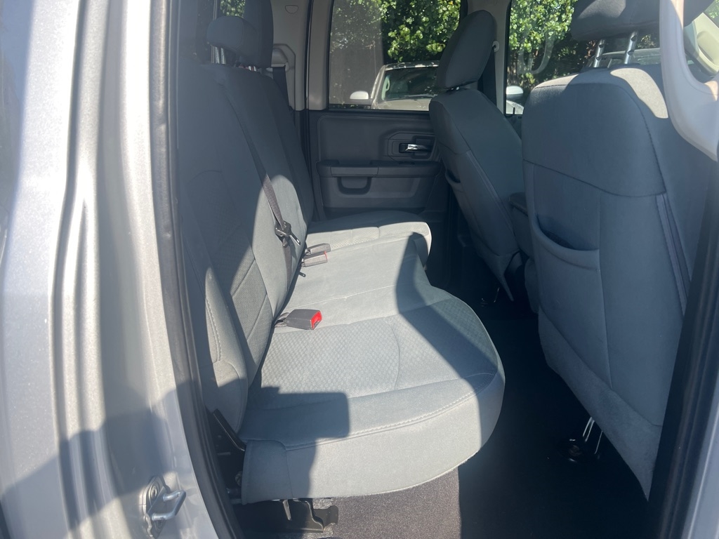 2013 Ram 1500 SLT photo 11