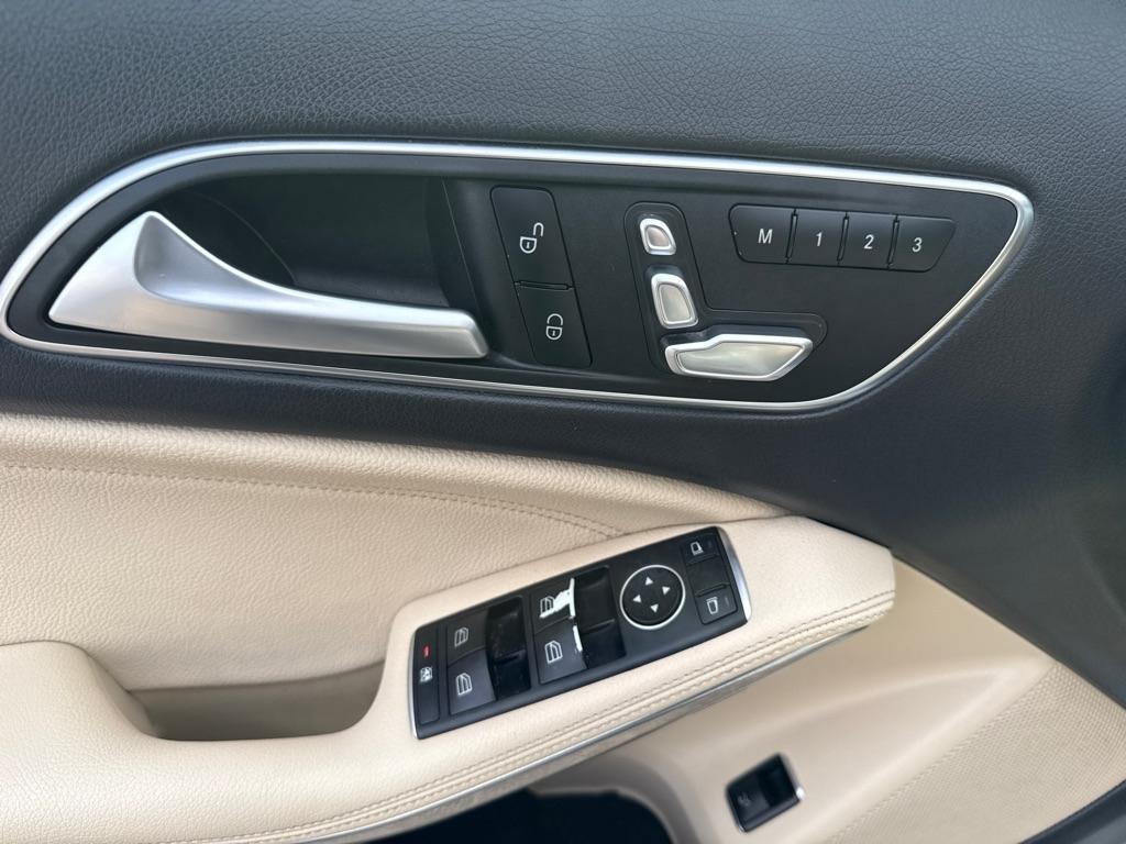 Mercedes-Benz GLA GLA 250 4MATIC SUV 2018