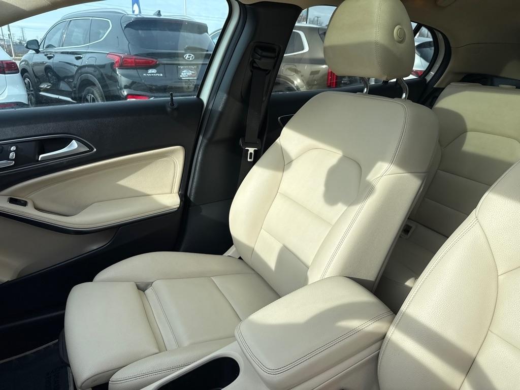 Mercedes-Benz GLA GLA 250 4MATIC SUV 2018