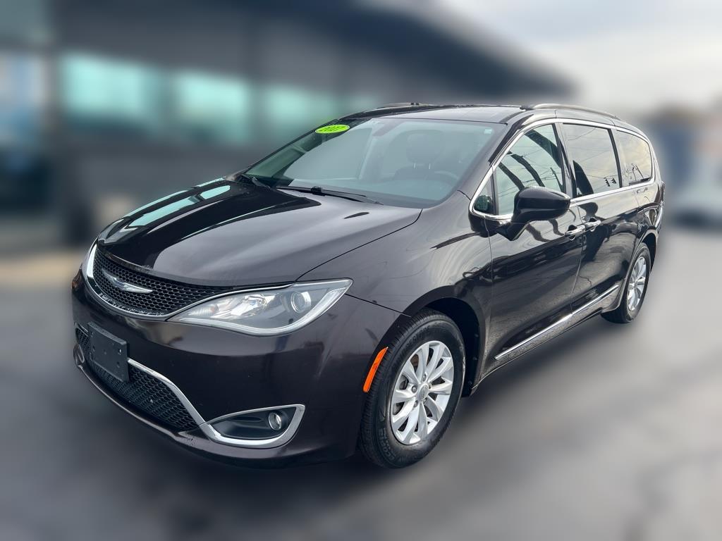 2017 Chrysler Pacifica Touring-L FWD