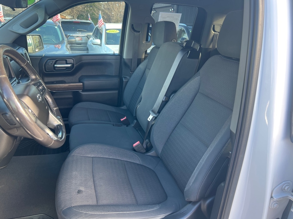 Chevrolet Silverado 1500 4WD Double Cab 147" RST 2020