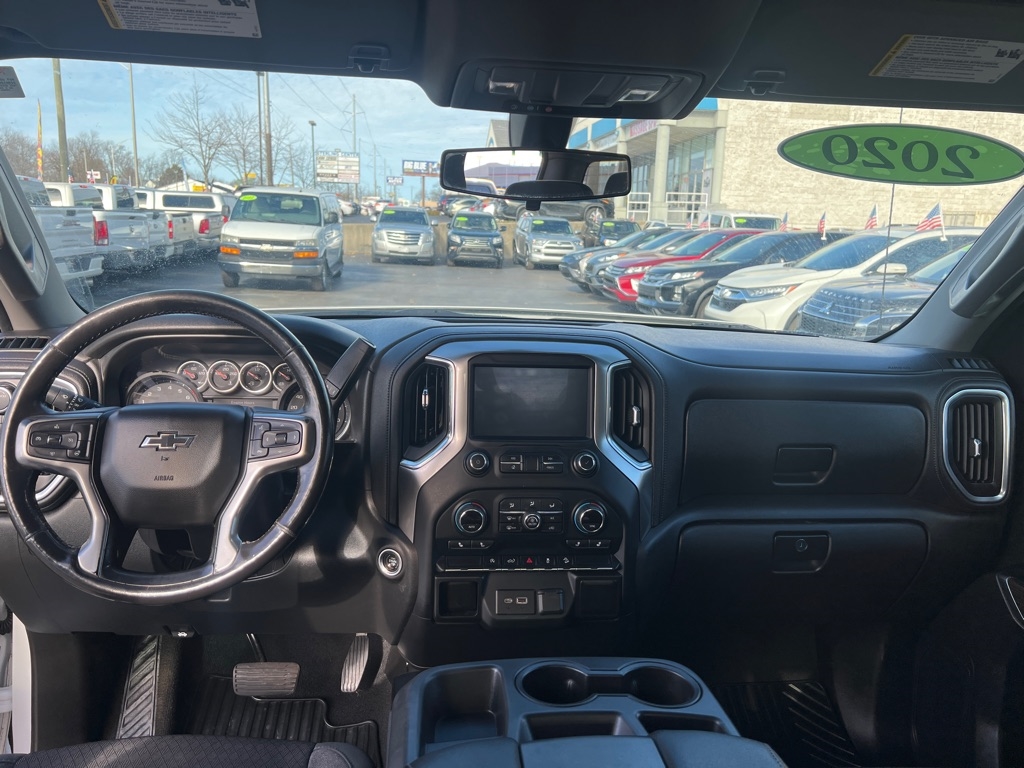 Chevrolet Silverado 1500 4WD Double Cab 147" RST 2020