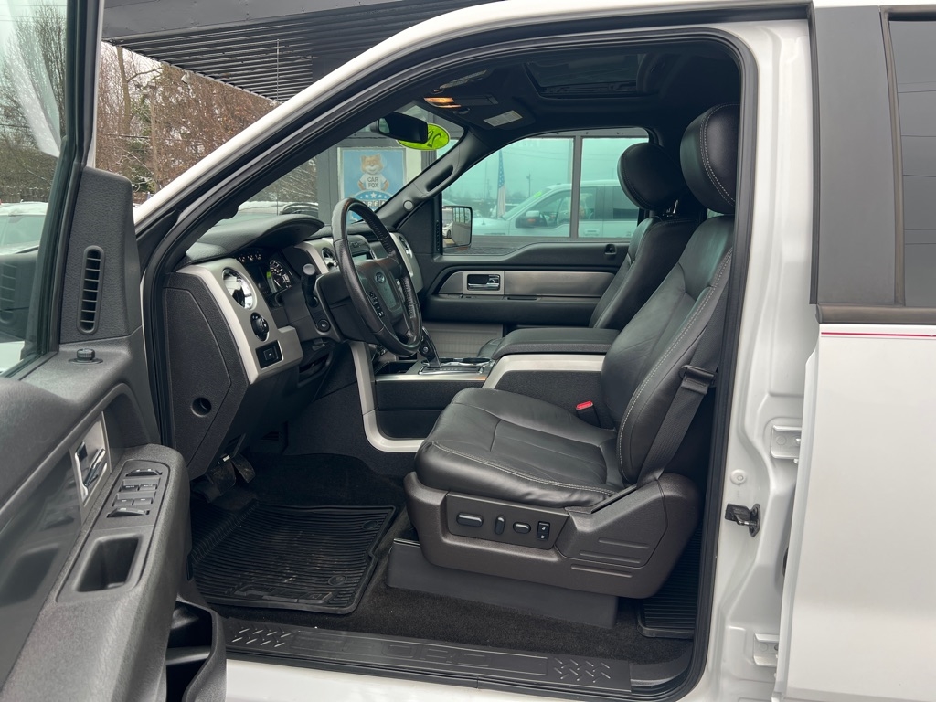 Ford F-150 4WD SuperCrew 145" Platinum 2014