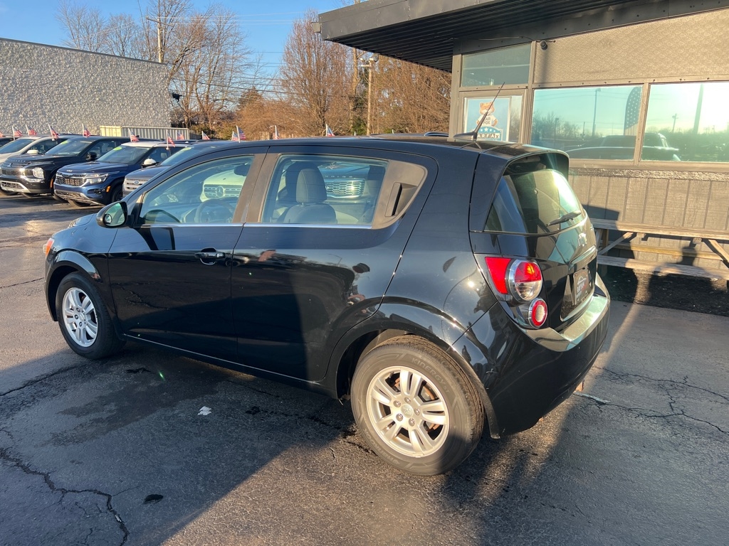 Chevrolet Sonic 5dr HB LT 2LT 2012