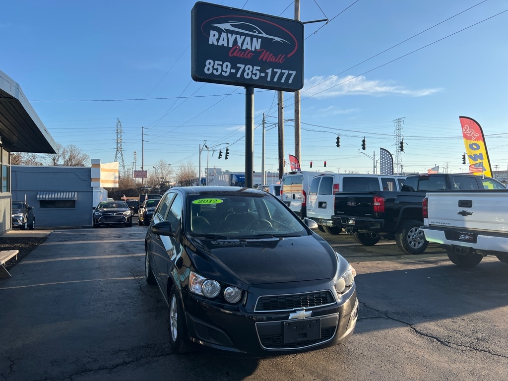 Chevrolet Sonic 5dr HB LT 2LT 2012