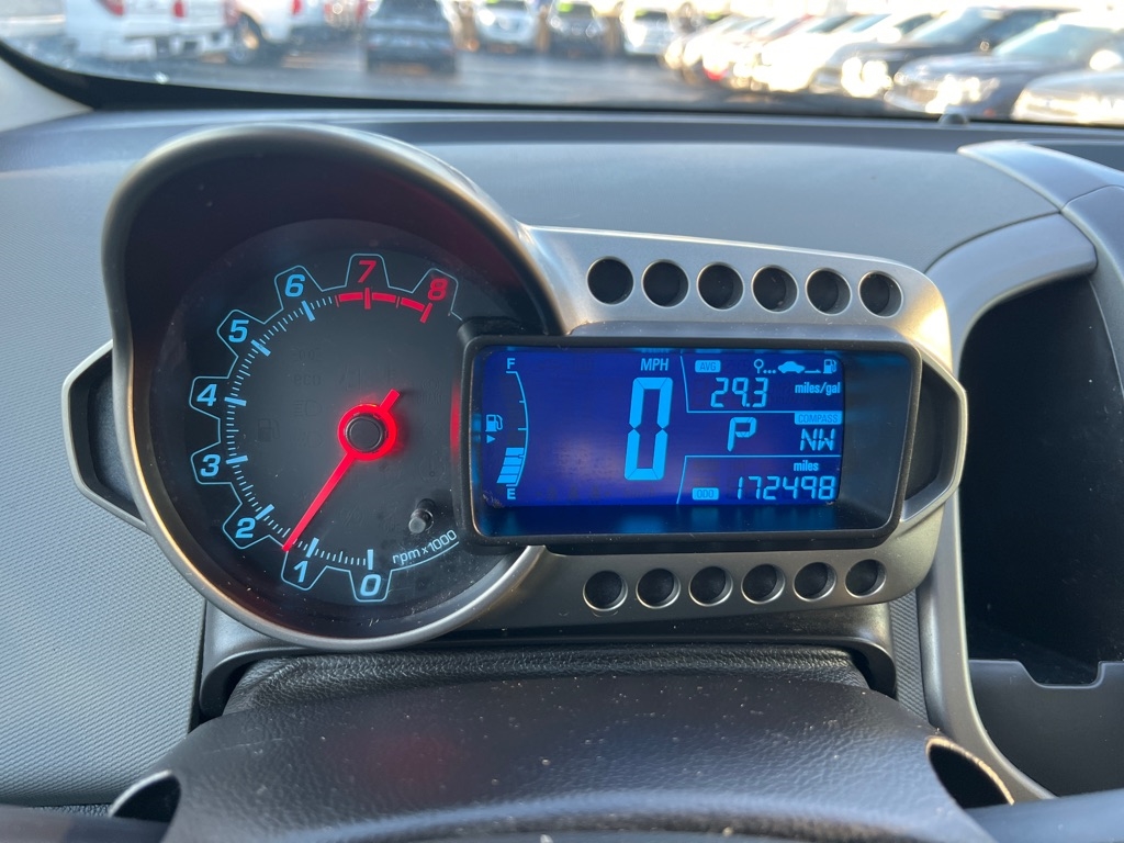 Chevrolet Sonic 5dr HB LT 2LT 2012