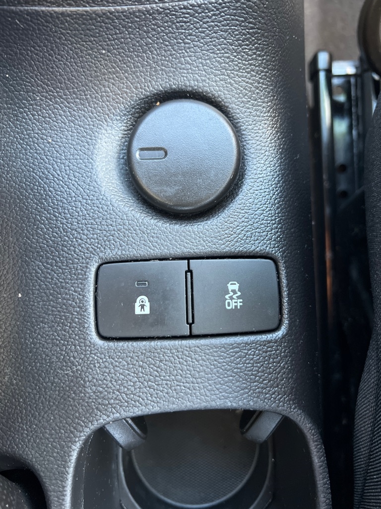 Chevrolet Sonic 5dr HB LT 2LT 2012