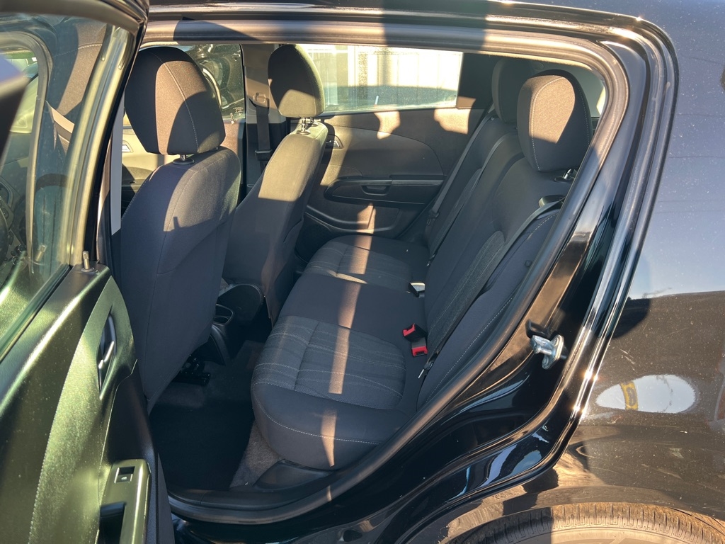 Chevrolet Sonic 5dr HB LT 2LT 2012