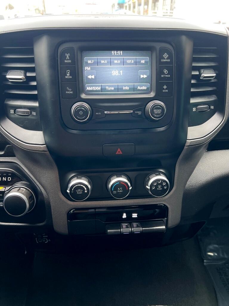 RAM 1500 Tradesman 4x4 Crew Cab 5'7" Box 2019