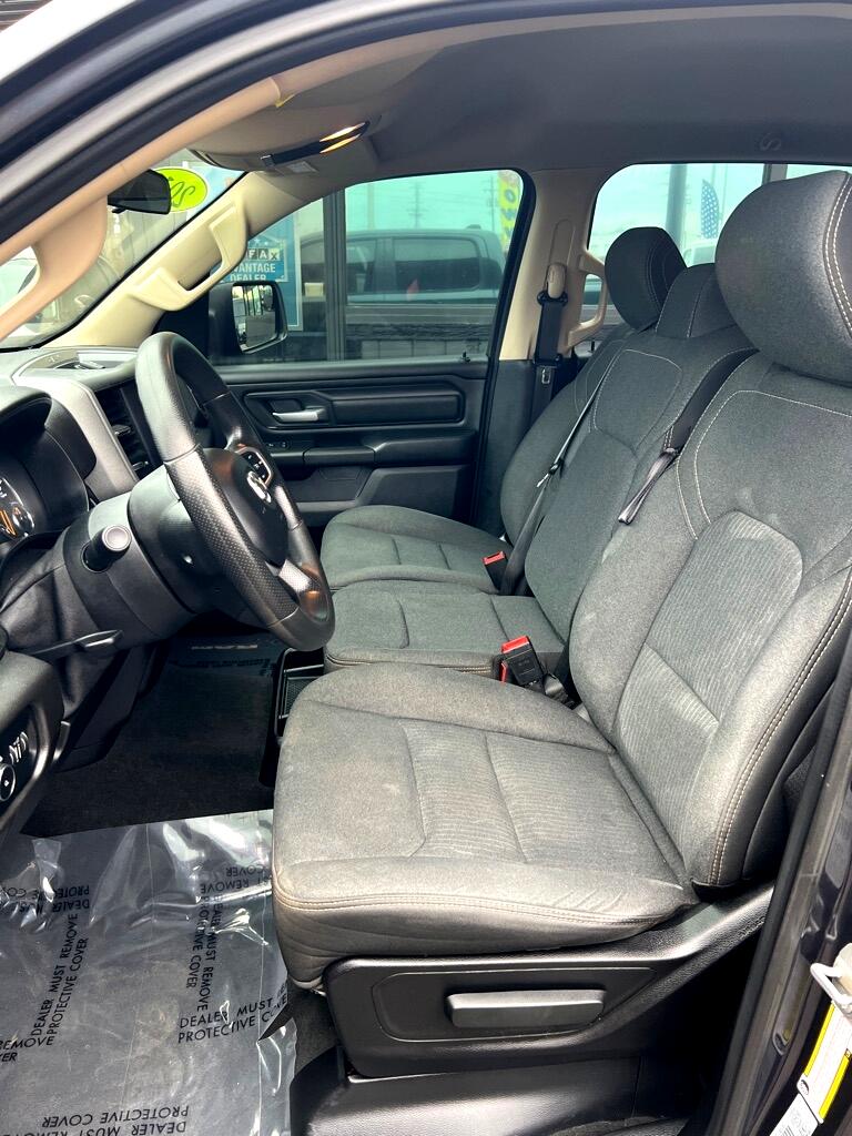 RAM 1500 Tradesman 4x4 Crew Cab 5'7" Box 2019