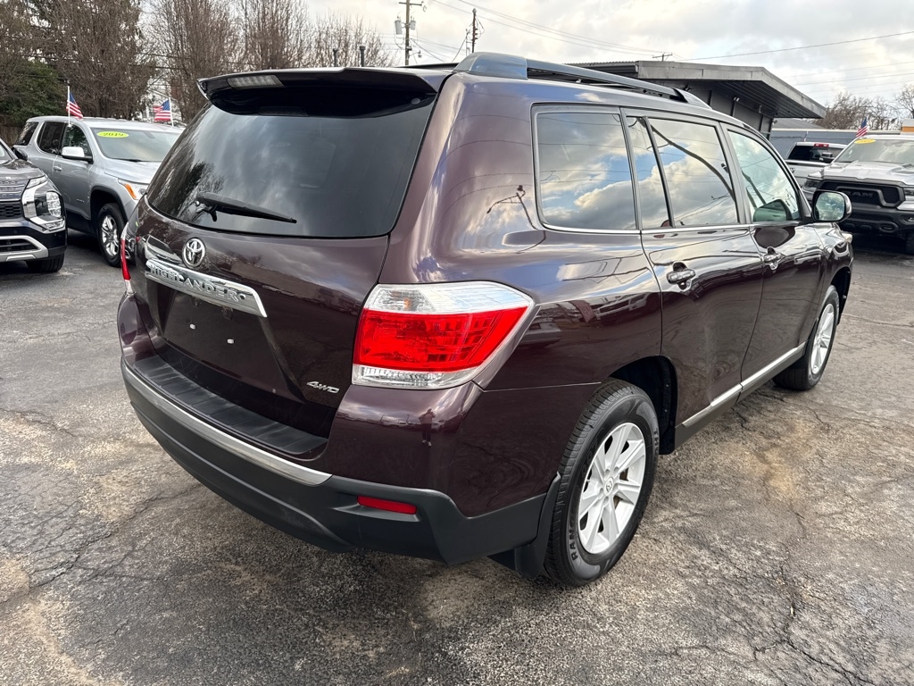 Toyota Highlander 4WD 4dr V6 Base (Natl) 2011