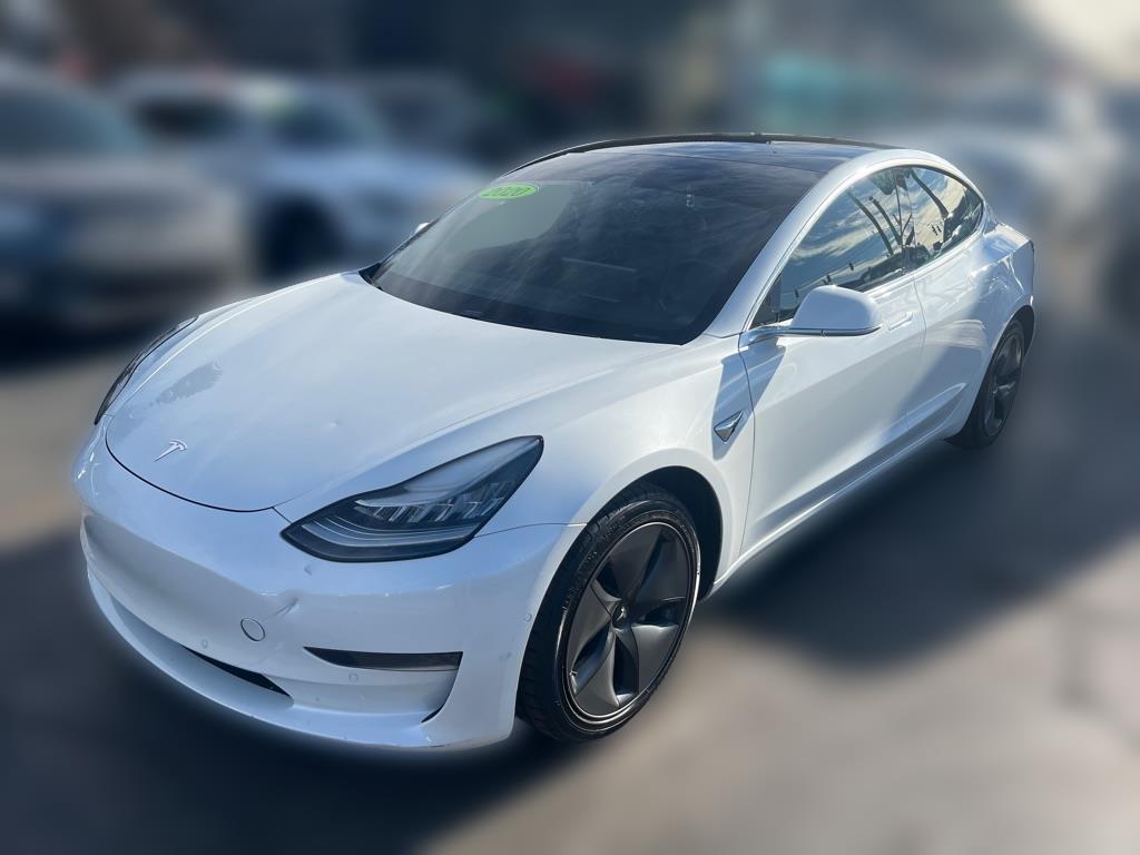 2020 Tesla Model 3 Base's photo