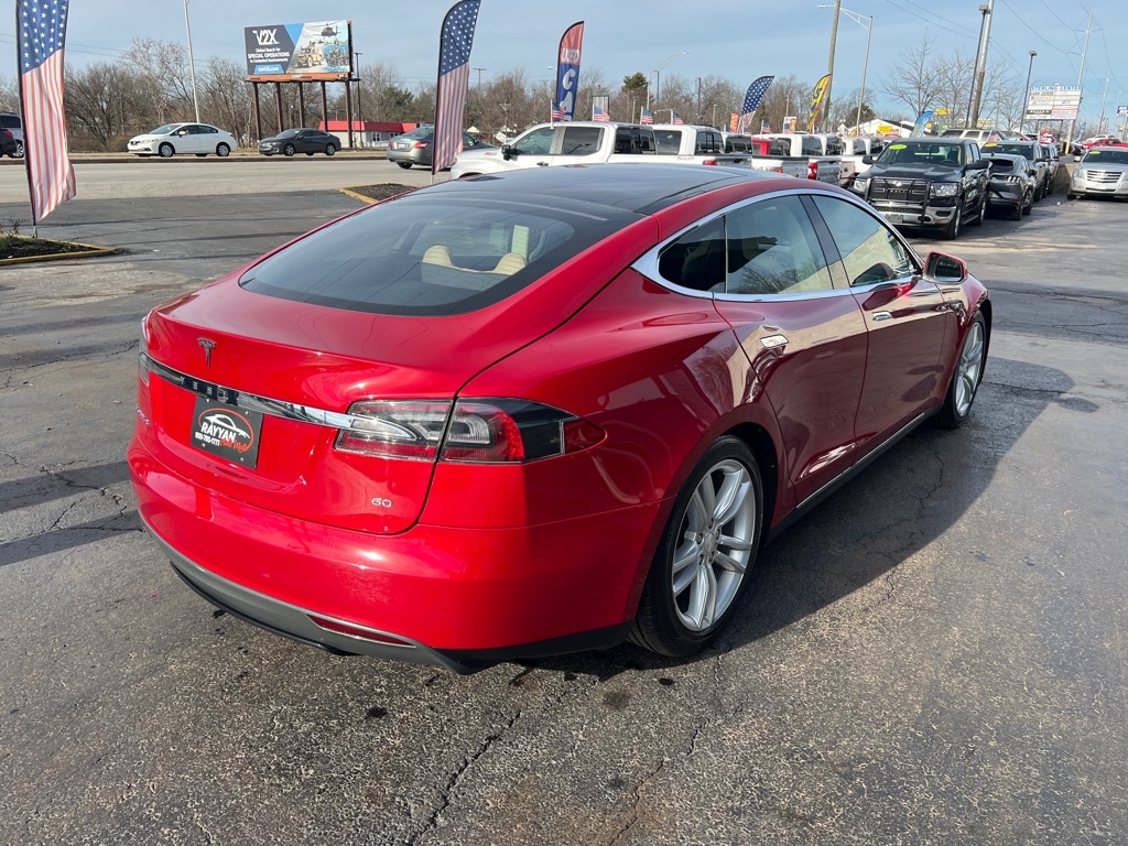 Tesla Model S 4dr Sdn 2013